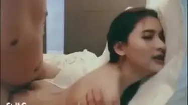 Cewek Karaoke Cantik Pasrah Digenjot Hotel
