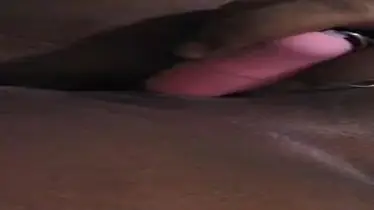 Tante Colmek Pake Vibrator